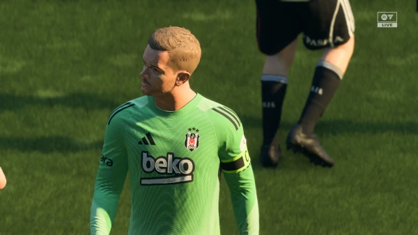 Das Bild zeigt den Torhüter von Besiktas Istanbul im EA FC 26 Karrieremodus