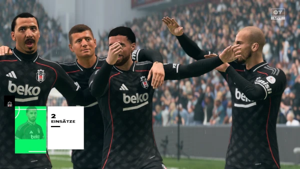 Das Bild zeigt Zlatan Ibrahimovic und Toni Kroos im EA FC 26 Karrieremodus